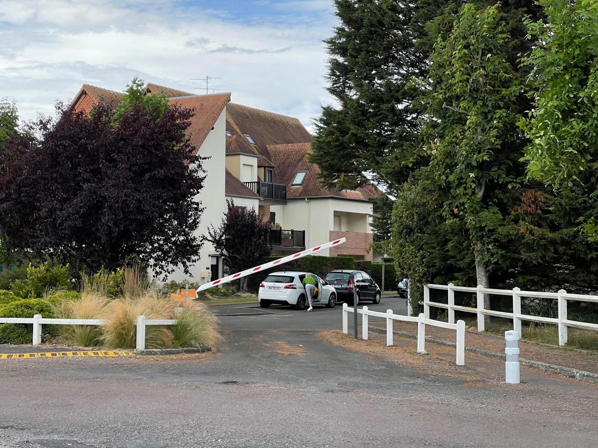 Cabourg Plage A 200M Plage Экстерьер фото