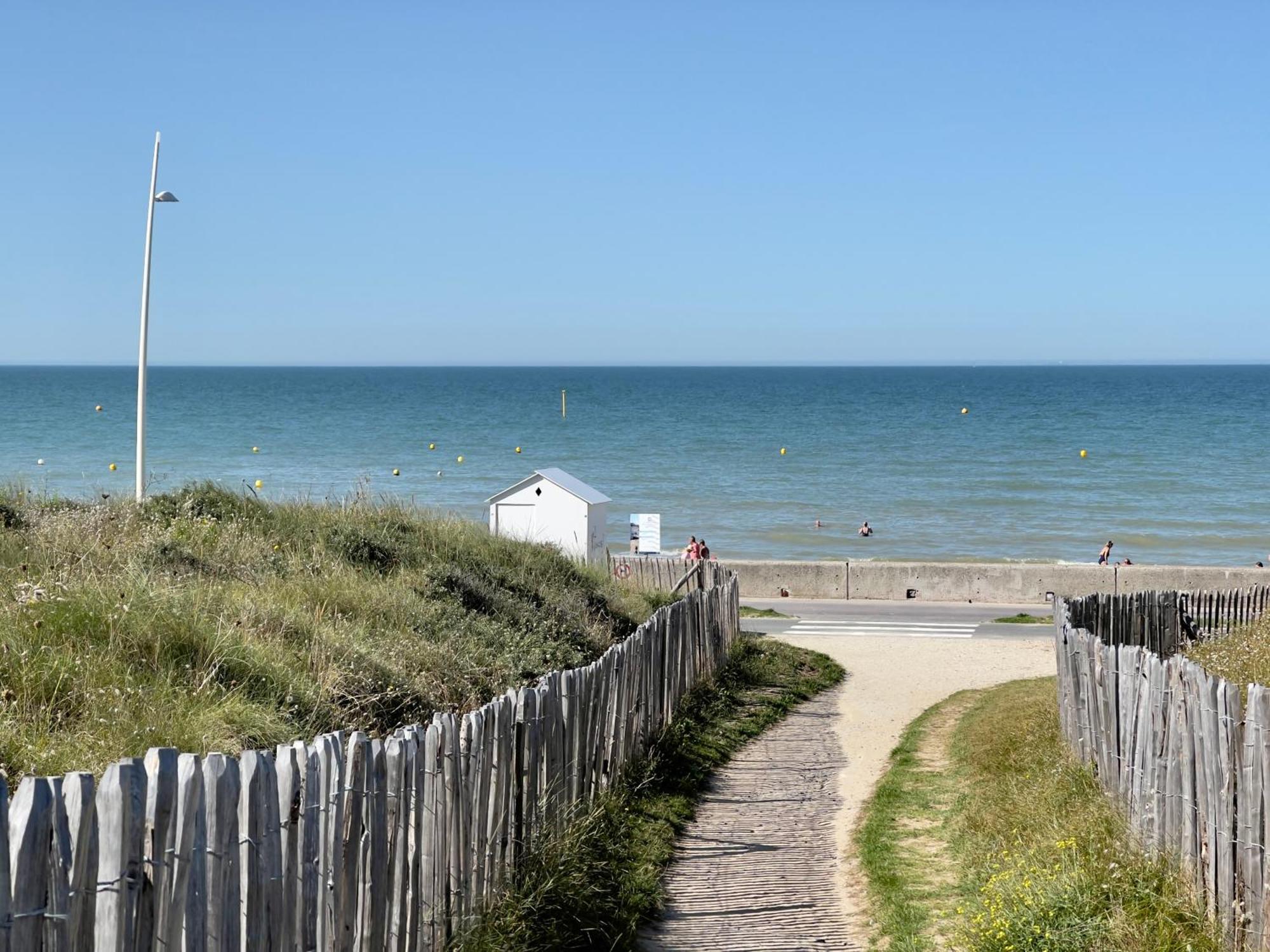 Cabourg Plage A 200M Plage Экстерьер фото